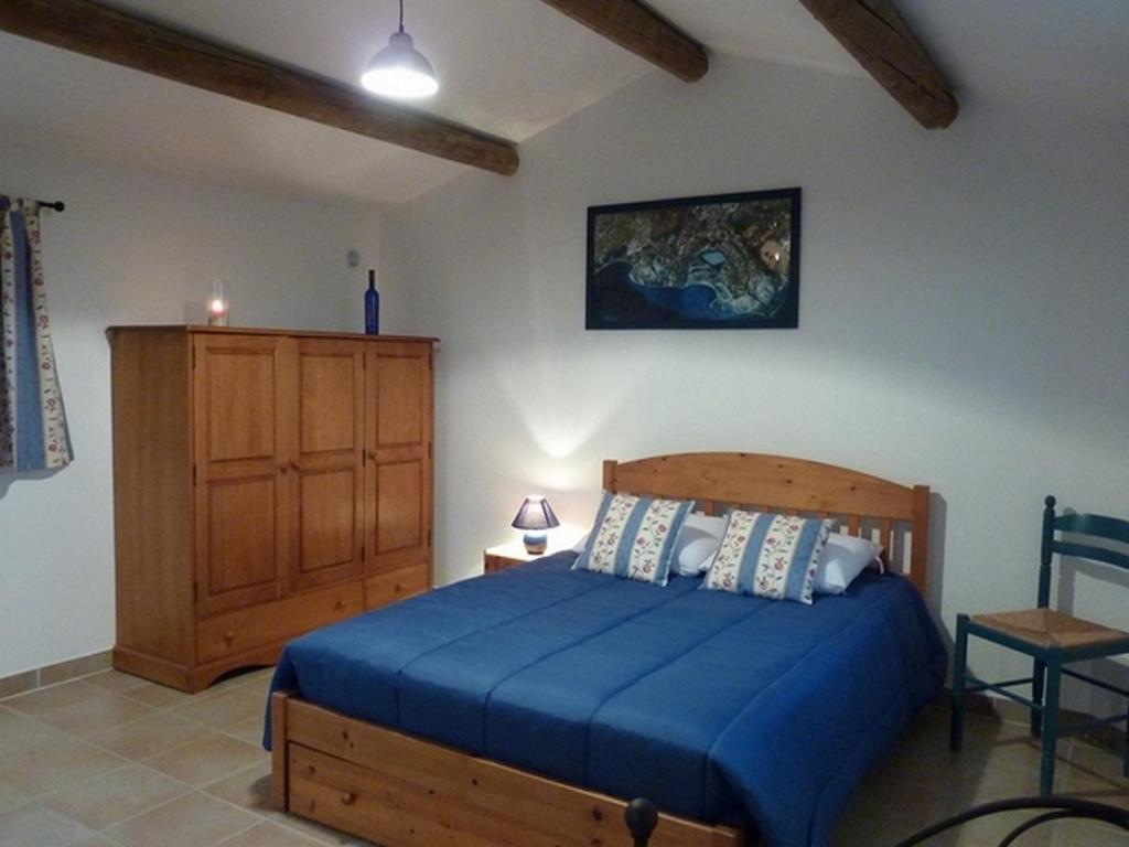 Les Mazets Du Paty Villa Albaron Phòng bức ảnh